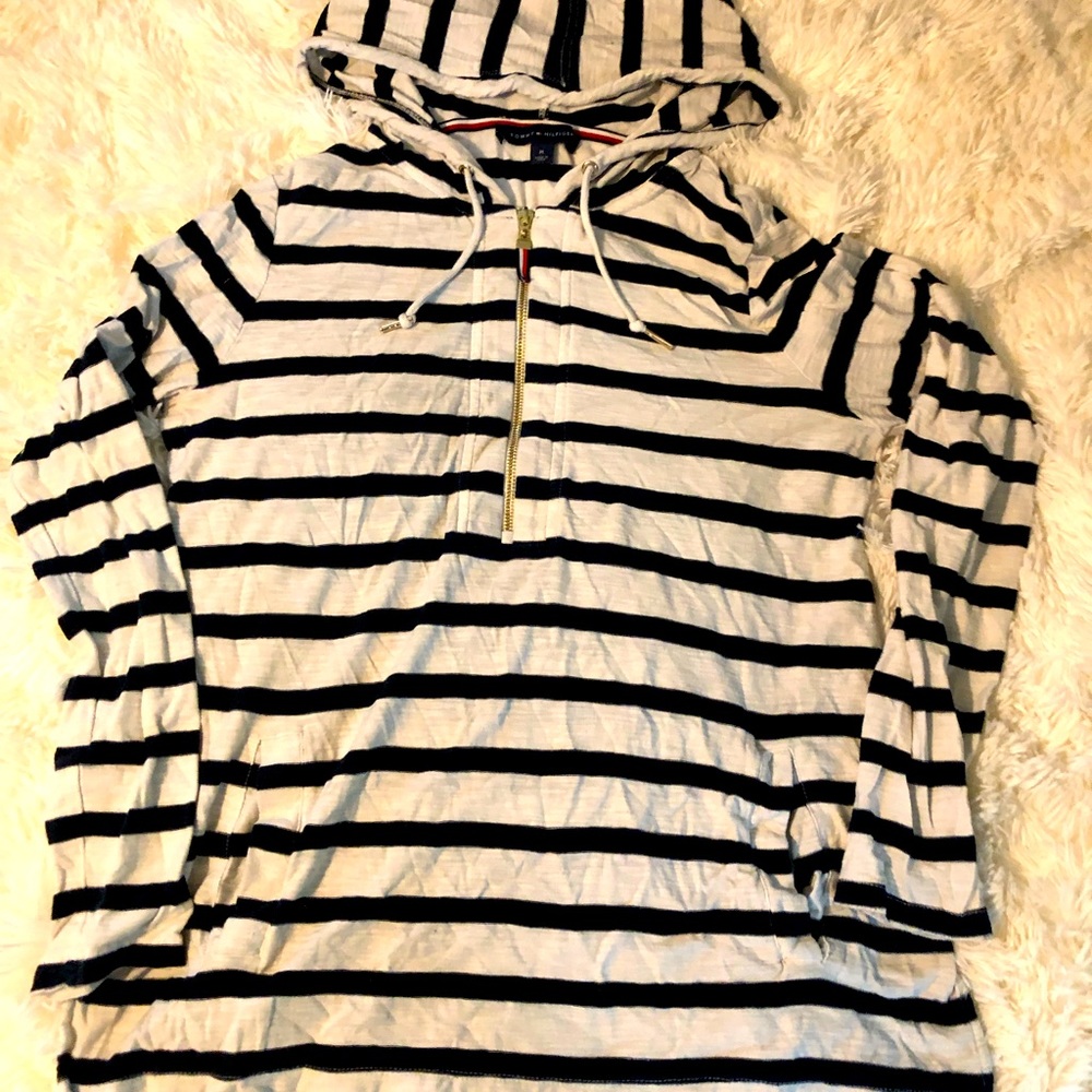 Tommy Hilfiger 1/2 zip hooded shirt